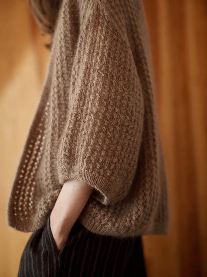 Entwined: : Cables, Lace and Knitted Textures by Meiju Kallio
