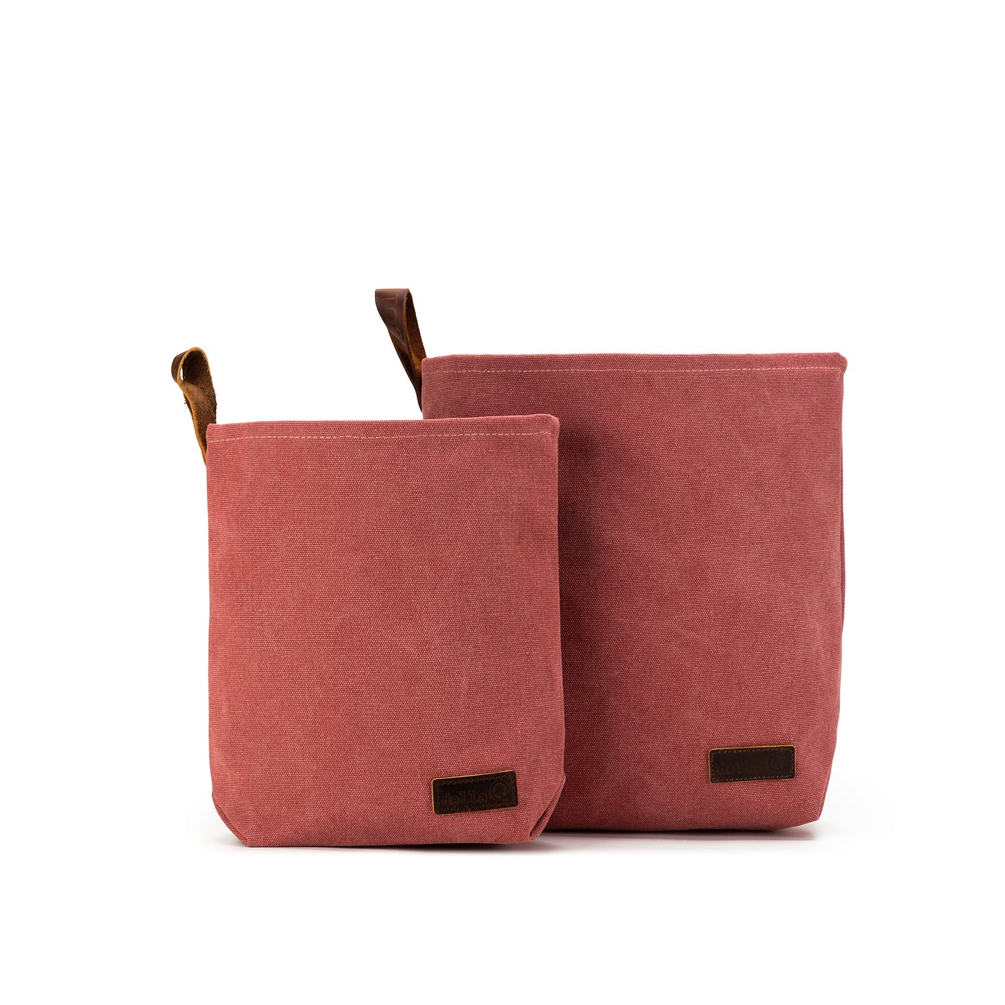 Della Q Canyon Rose Collection