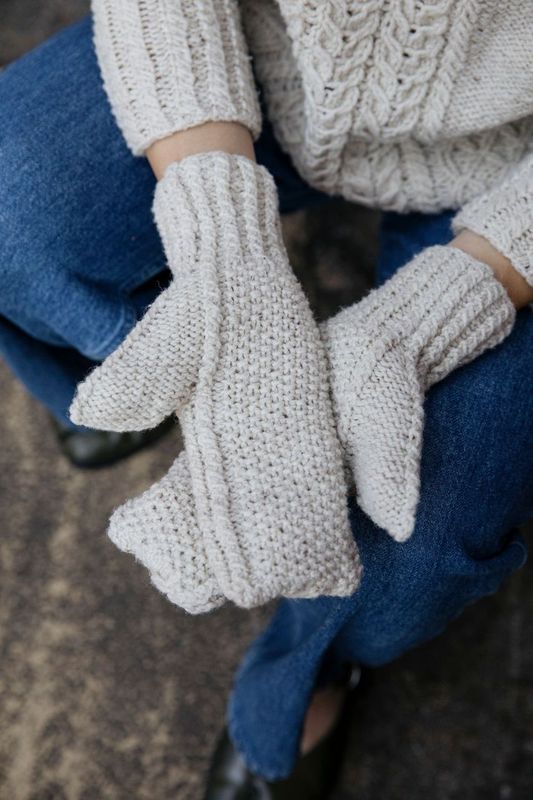 Knit Pop: Designs for the Modern Maker, by Miki Teragaki