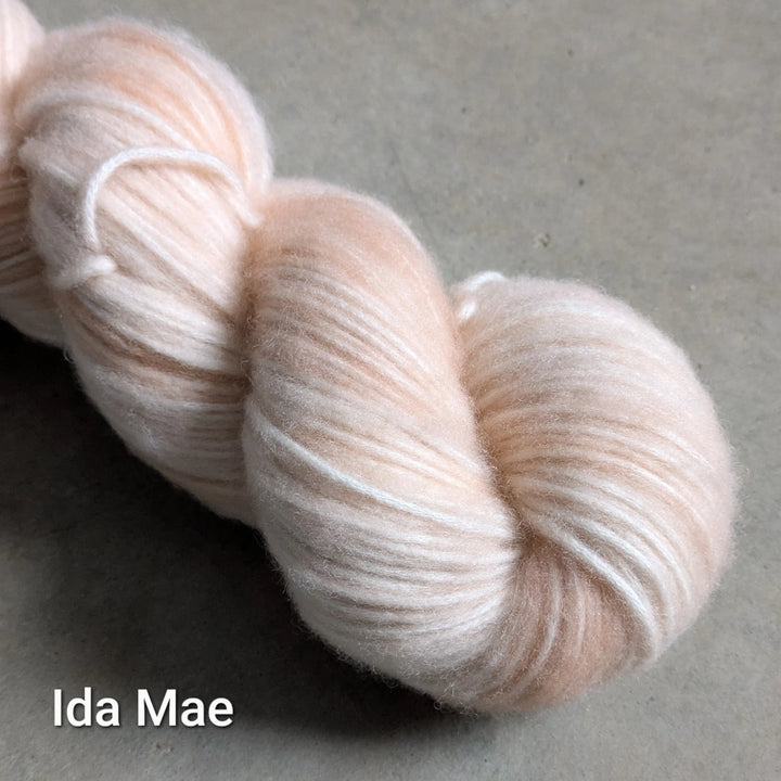 Lavender Lune Flocculent Worsted