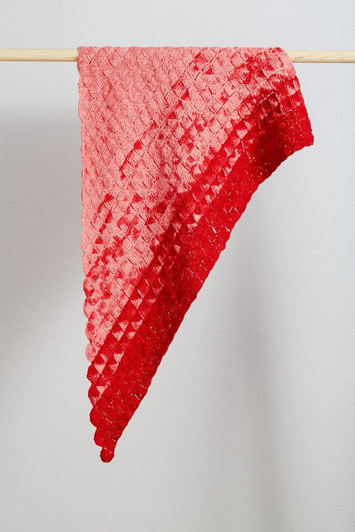 Dalga Shawl/Urth Yarn Kit