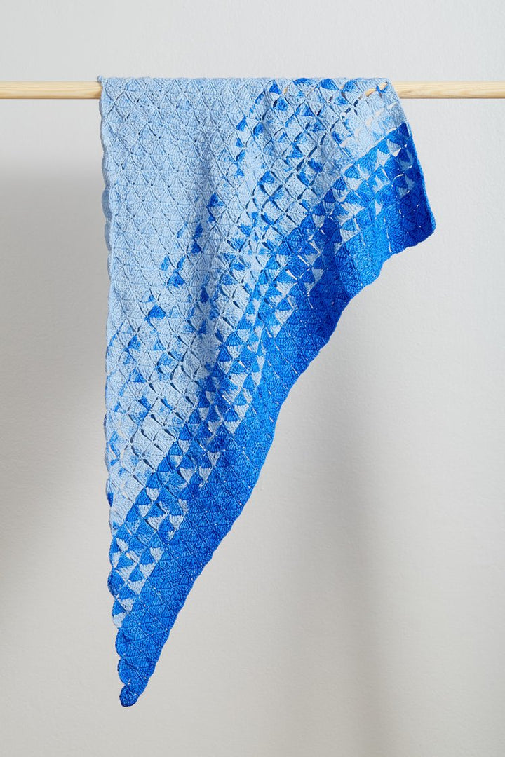 Dalga Shawl/Urth Yarn Kit