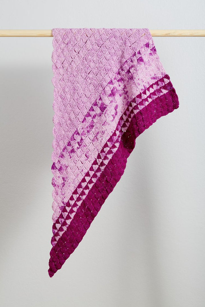 Dalga Shawl/Urth Yarn Kit