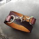 Jul Minimalist Toggle Shawl Cuff