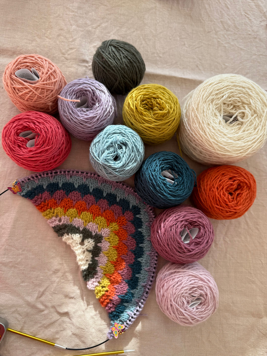 Bao Bao Shawl Kits - mYak Yarn + Isabell Kraemer - Multicolor Editions