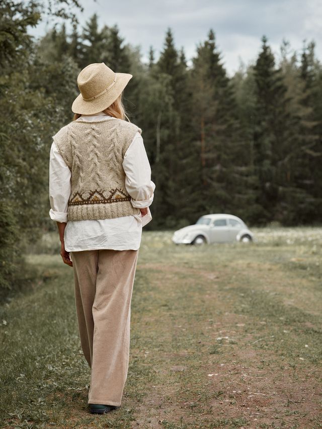 Knitted Kalevala III, by Jenna Kostet