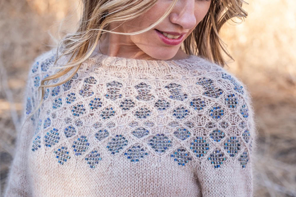 Shine! Knitting with Beads, by Pope Vergara