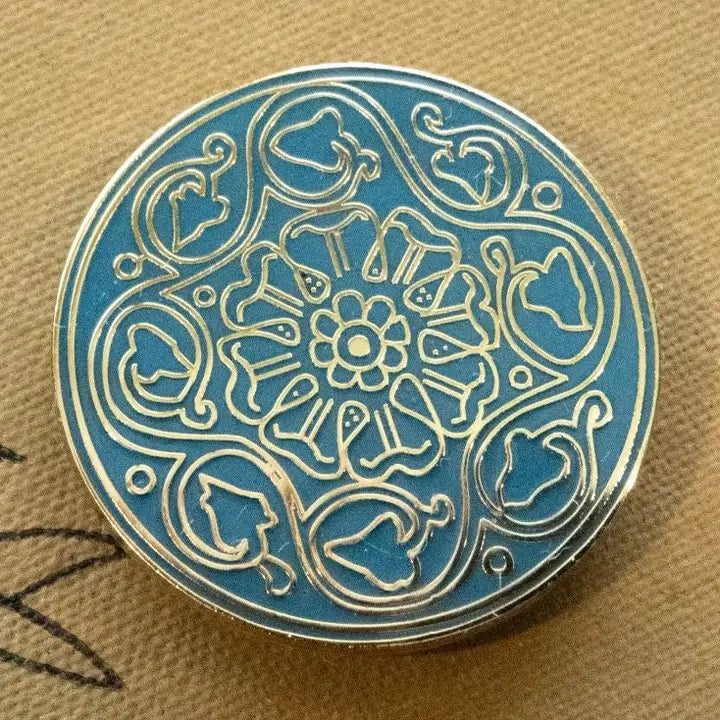 Avlea Folk Embroidery by Krista West
