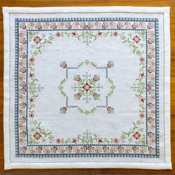 Avlea Folk Embroidery by Krista West